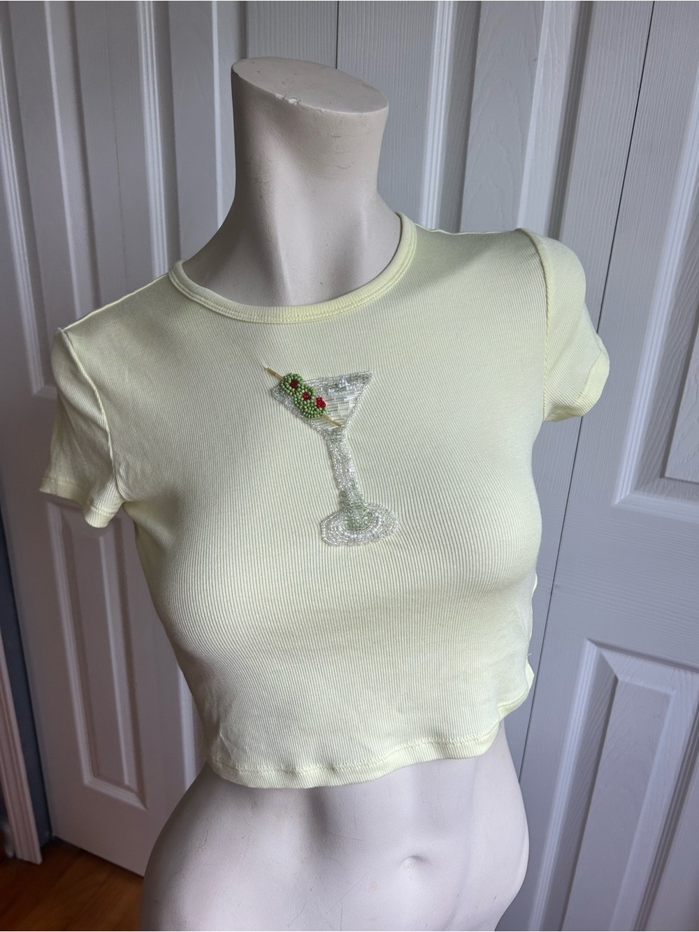 Women’s aritzia Sunday best butter Yellow hand beaded martini Crop Tee size S